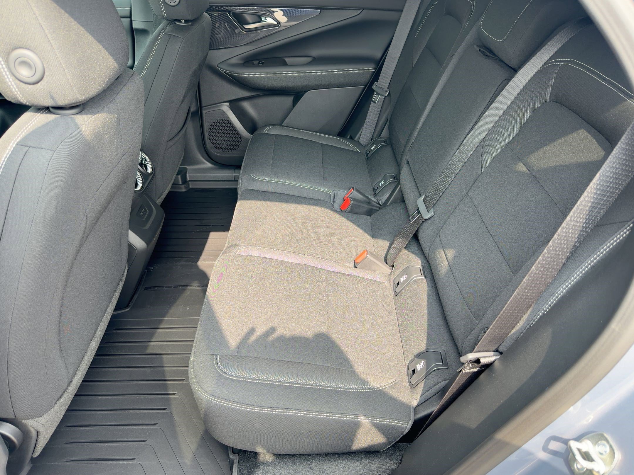 New 2026 Chevrolet Blazer EV LT w/ LPO, All-Weather Mat Package image 14