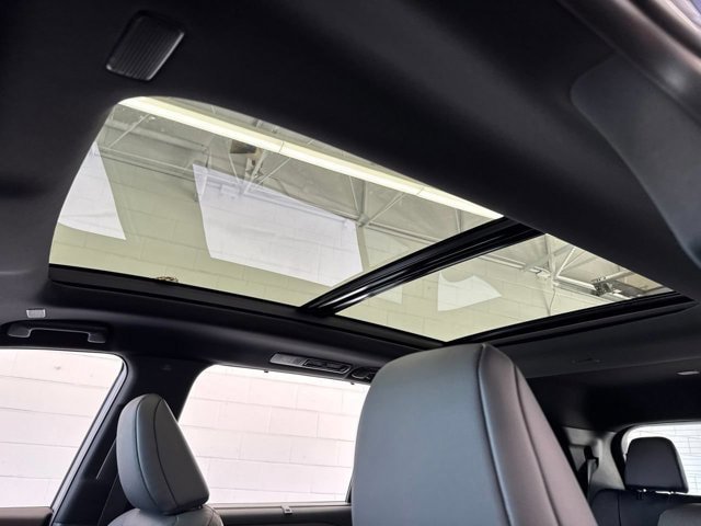 New 2026 Lexus TX 350 AWD image 18
