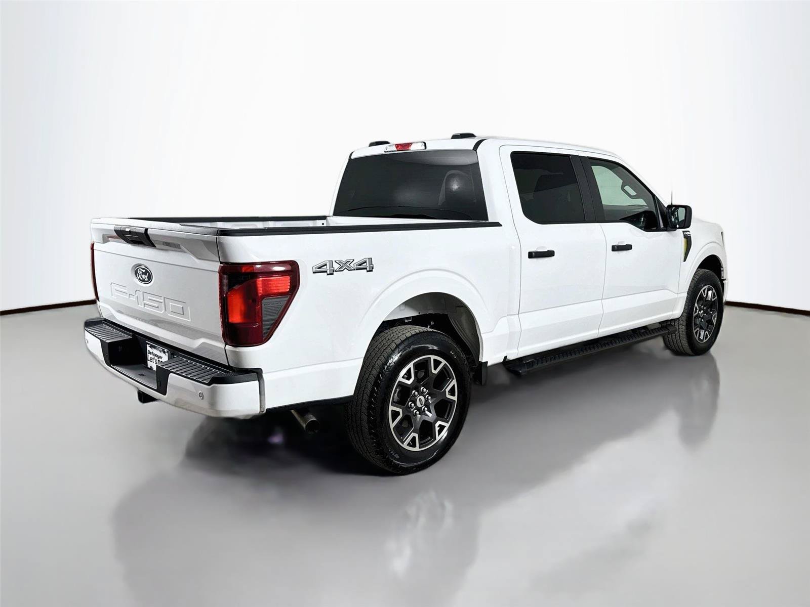Used 2024 Ford F150 STX AWD/4WD image 9