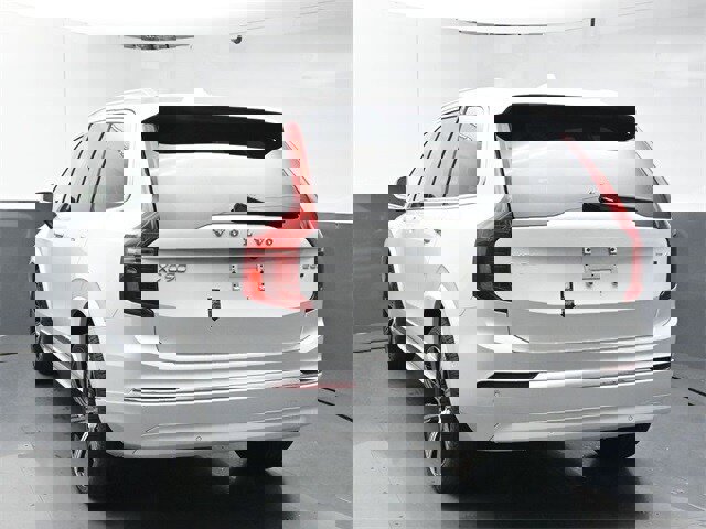 New 2025 Volvo XC90 B6 Plus w/ Protection Package Premier image 6