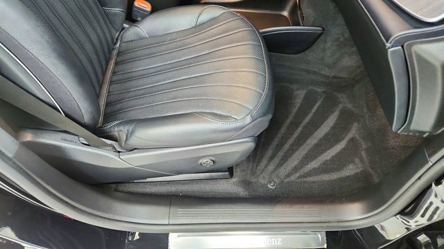 Used 2023 Mercedes-Benz EQS 450+ 4MATIC SUV image 23