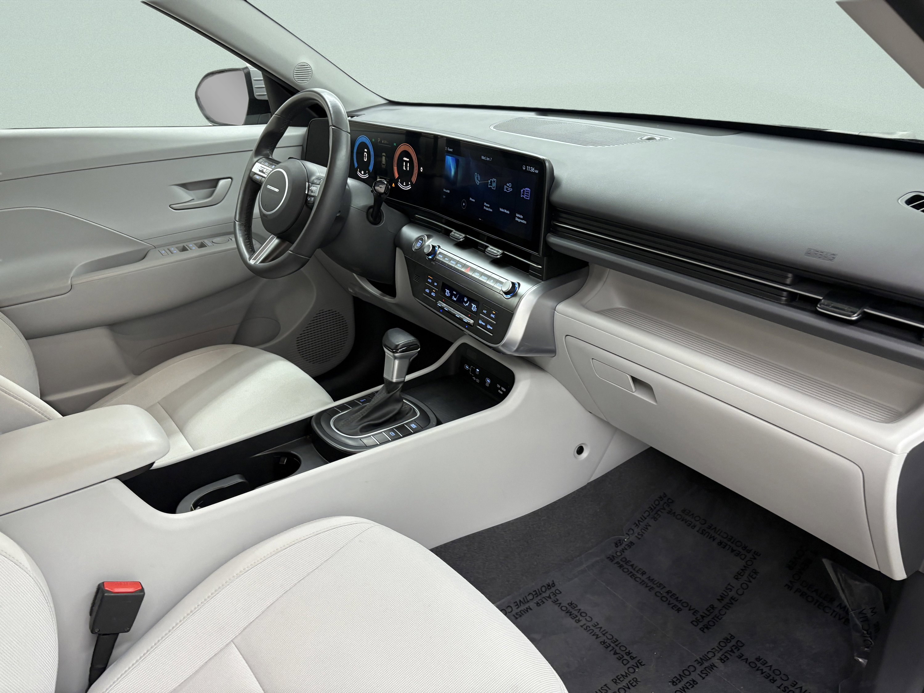 Used 2025 Hyundai Kona SEL image 22