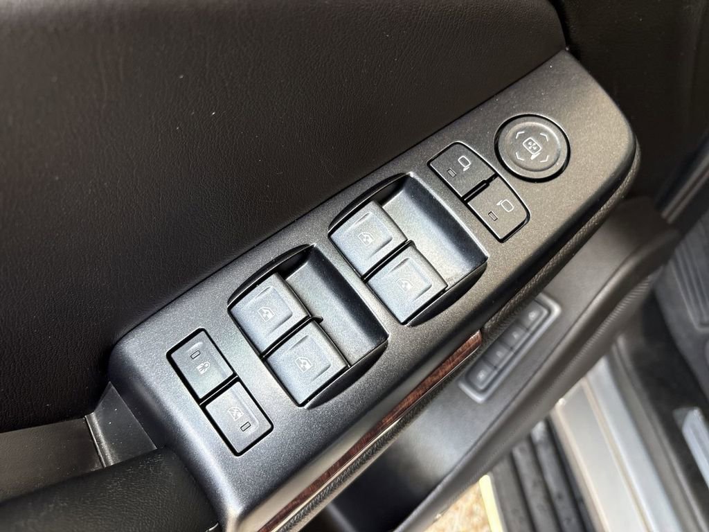 Certified 2020 GMC Yukon SLT w/ Value Plus Edition AWD/4WD image 24