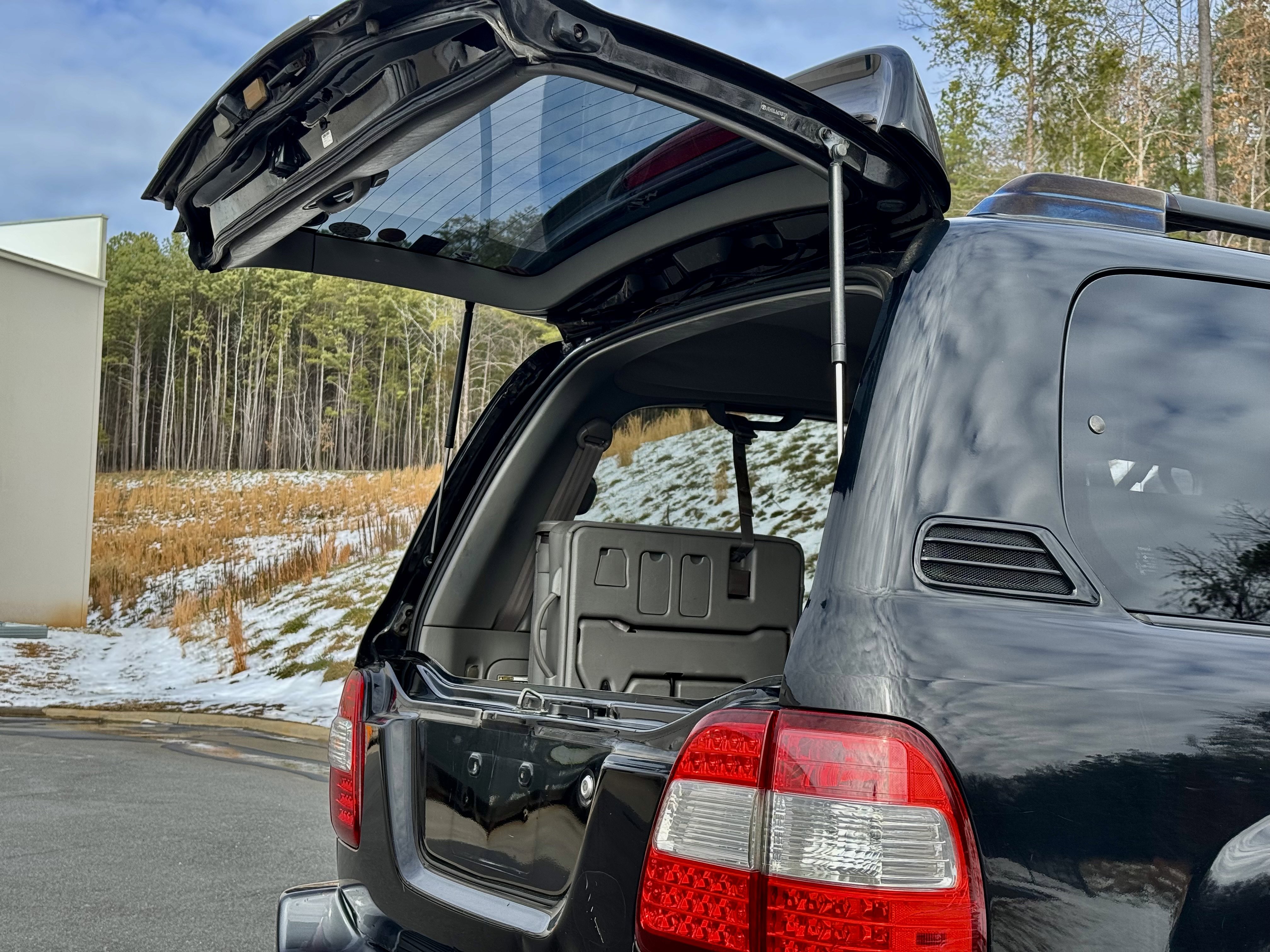 Used 2006 Toyota Land Cruiser V8 image 49