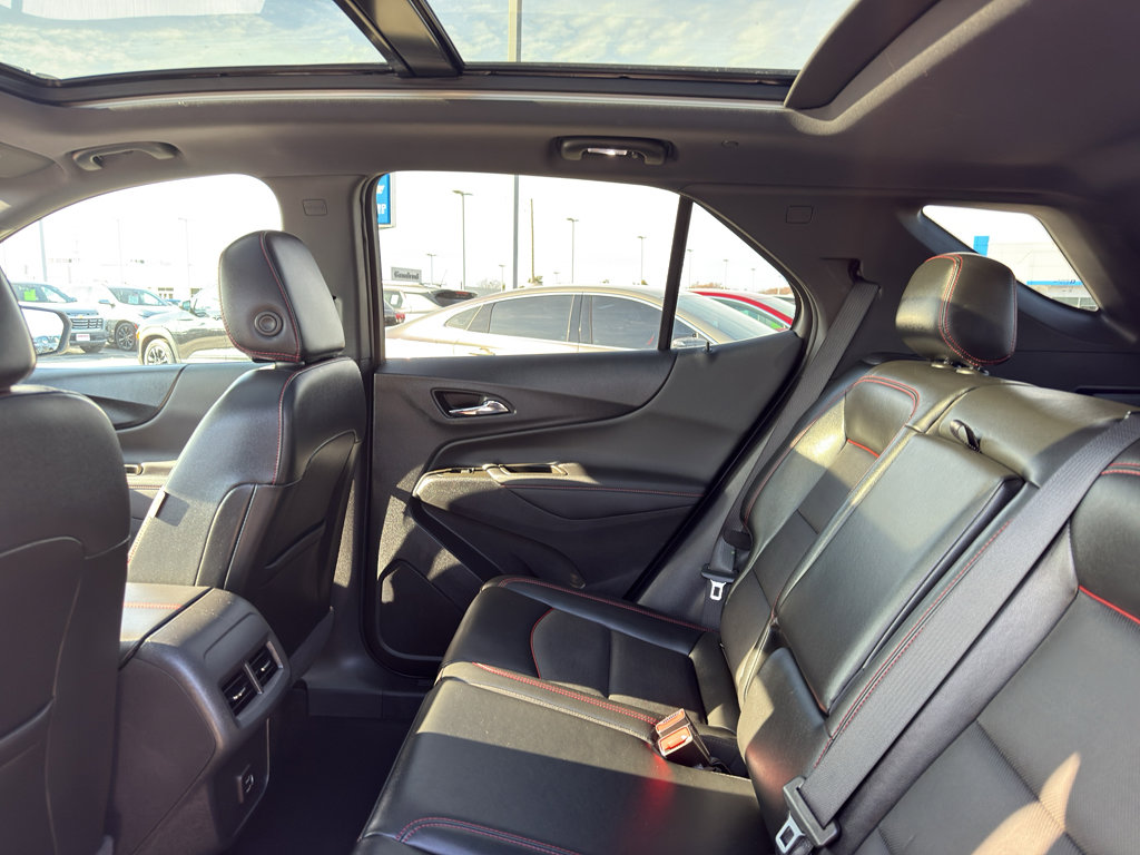 Used 2023 Chevrolet Equinox RS w/ RS Leather Package image 33