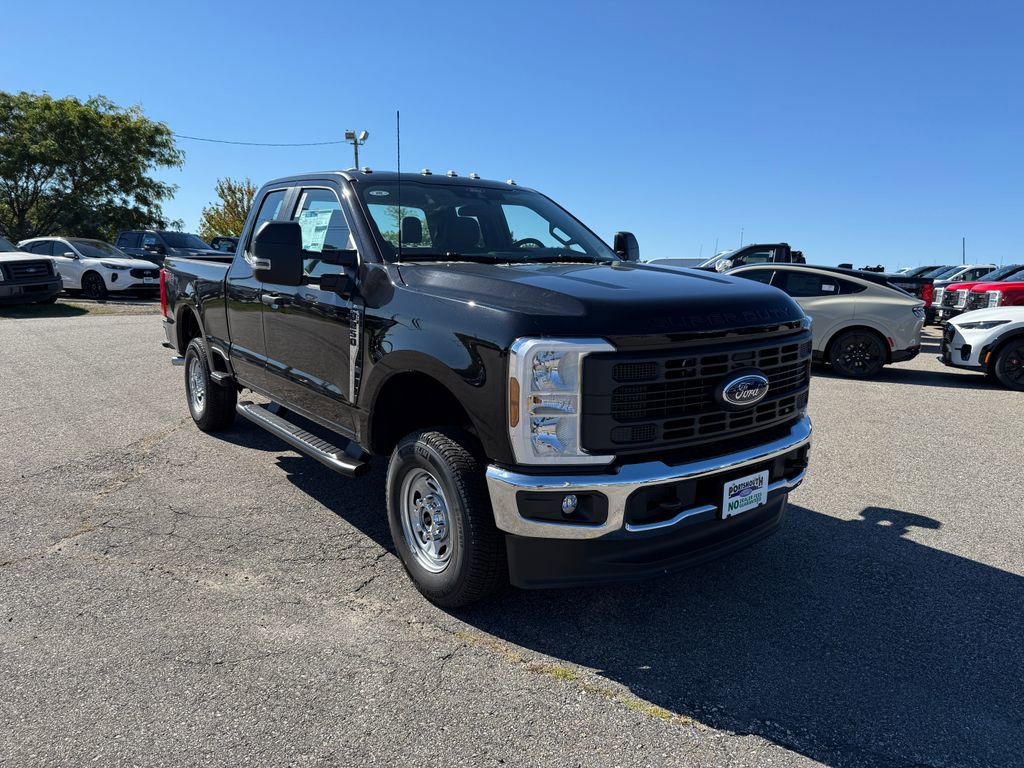 New 2026 Ford F250 XL w/ FX4 Off-Road Package image 22