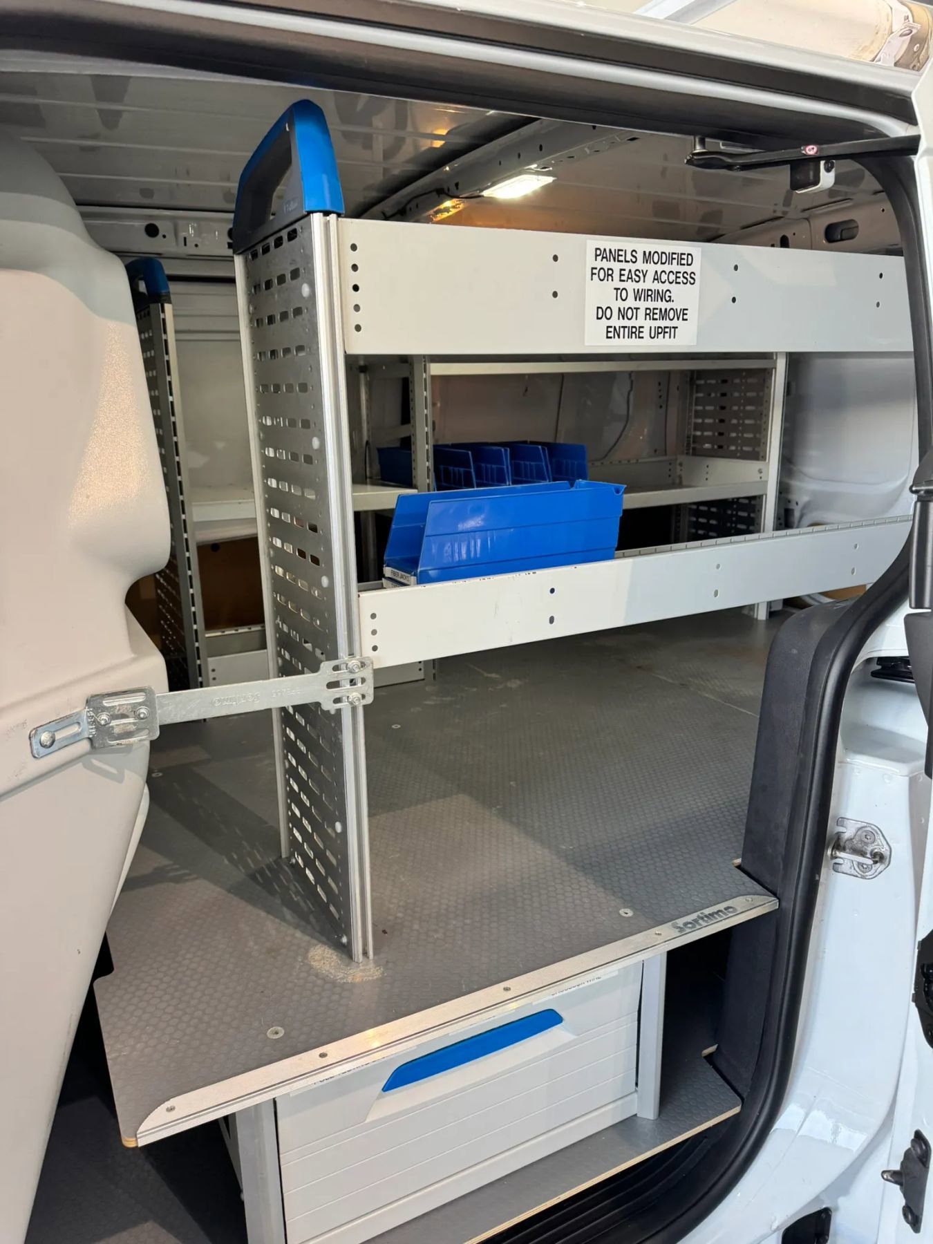 Used 2015 Ford Transit Connect XL FWD image 29