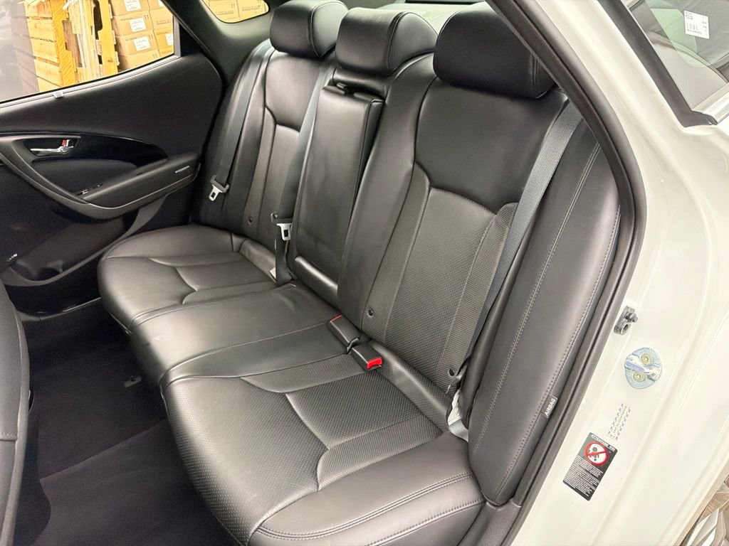 Used 2017 Hyundai Azera Limited FWD image 21