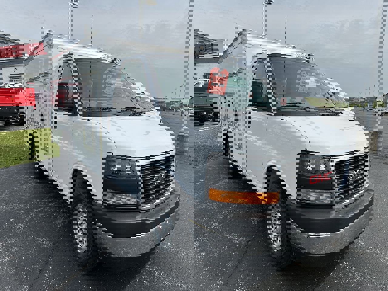 New 2025 GMC Savana 3500 w/ Power Convenience Package
