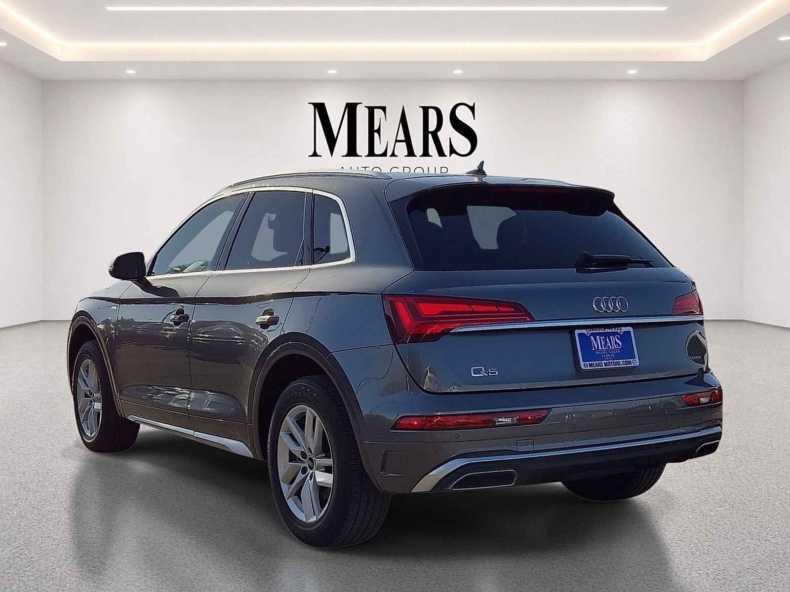 Used 2023 Audi Q5 2.0T Premium AWD/4WD image 3