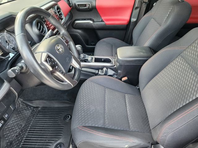 Used 2023 Toyota Tacoma SR5 w/ SR5 Appearance Package image 11