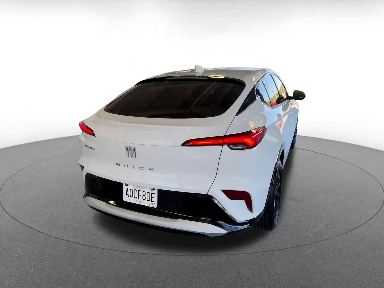 Used 2025 Buick Envista Sport Touring image 13