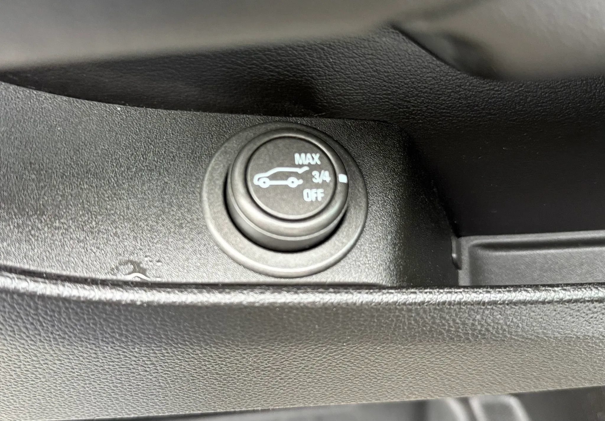 Used 2012 Cadillac SRX Luxury AWD/4WD image 27
