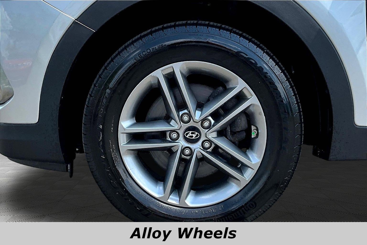 Used 2017 Hyundai Santa Fe Sport AWD/4WD image 33
