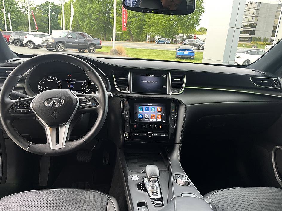 Used 2023 INFINITI QX55 Luxe w/ Cargo Package image 10