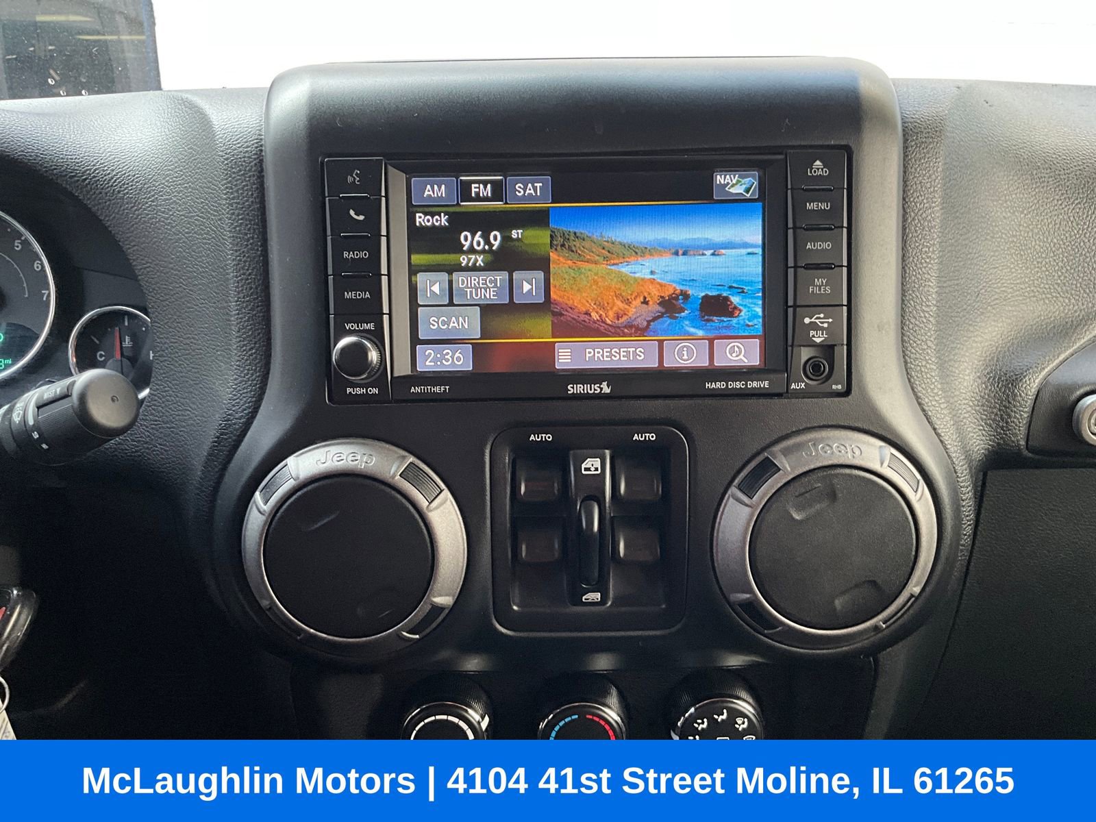 Used 2016 Jeep Wrangler Unlimited Sport AWD/4WD image 5