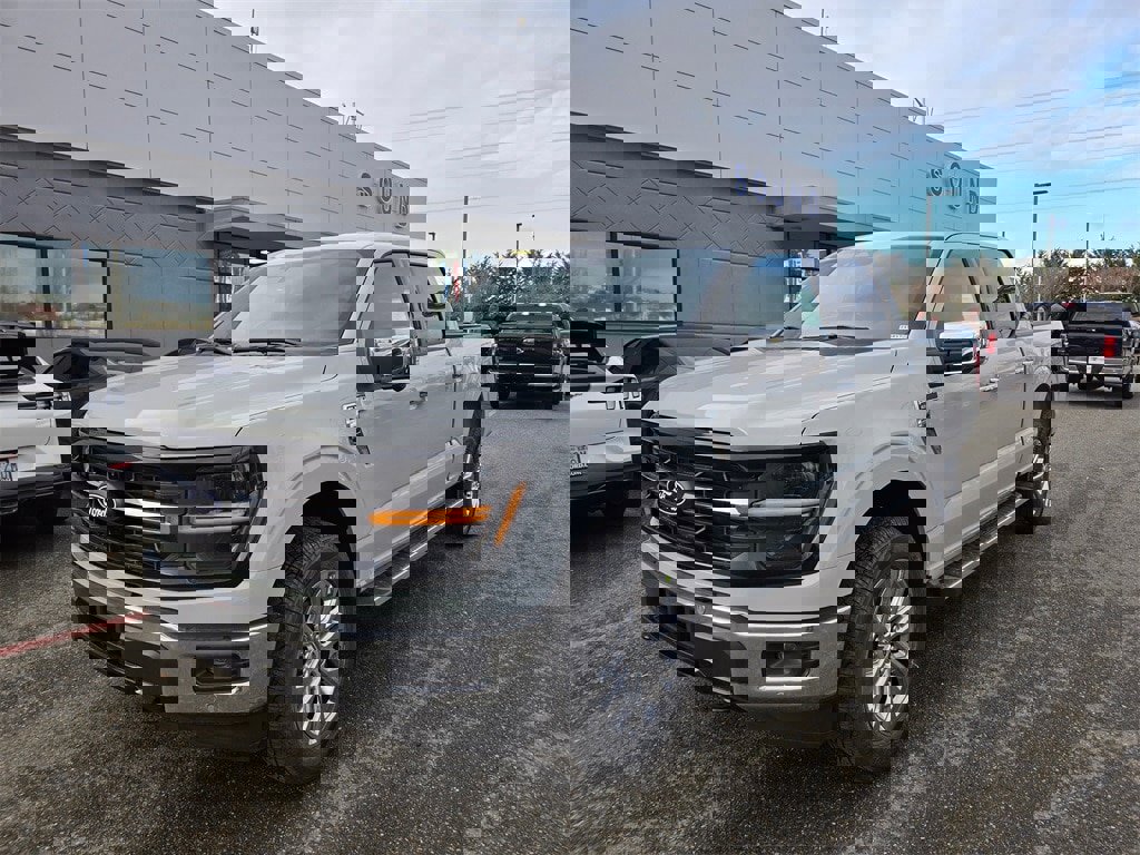 New 2024 Ford F150 XLT w/ Equipment Group 303A High