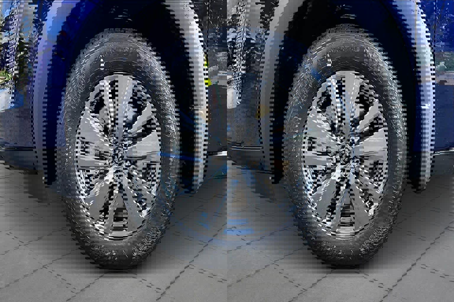 New 2026 Nissan Pathfinder SV image 11