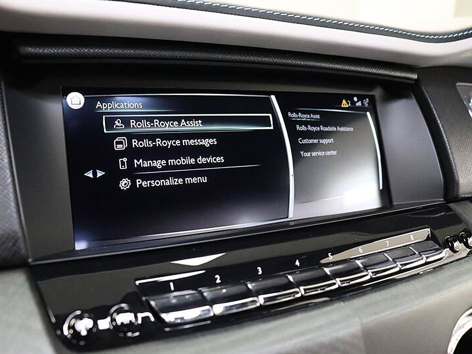 Used 2022 Rolls-Royce Cullinan w/ Cullinan Package AWD/4WD image 70