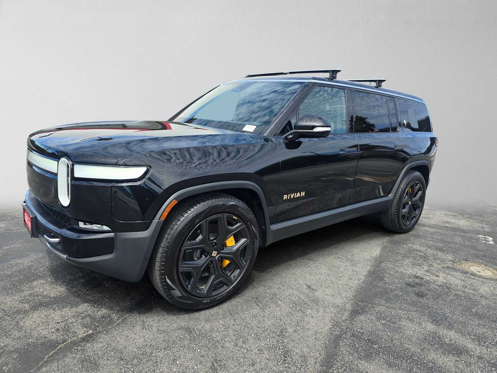 Used 2024 Rivian R1S Adventure AWD/4WD image 7