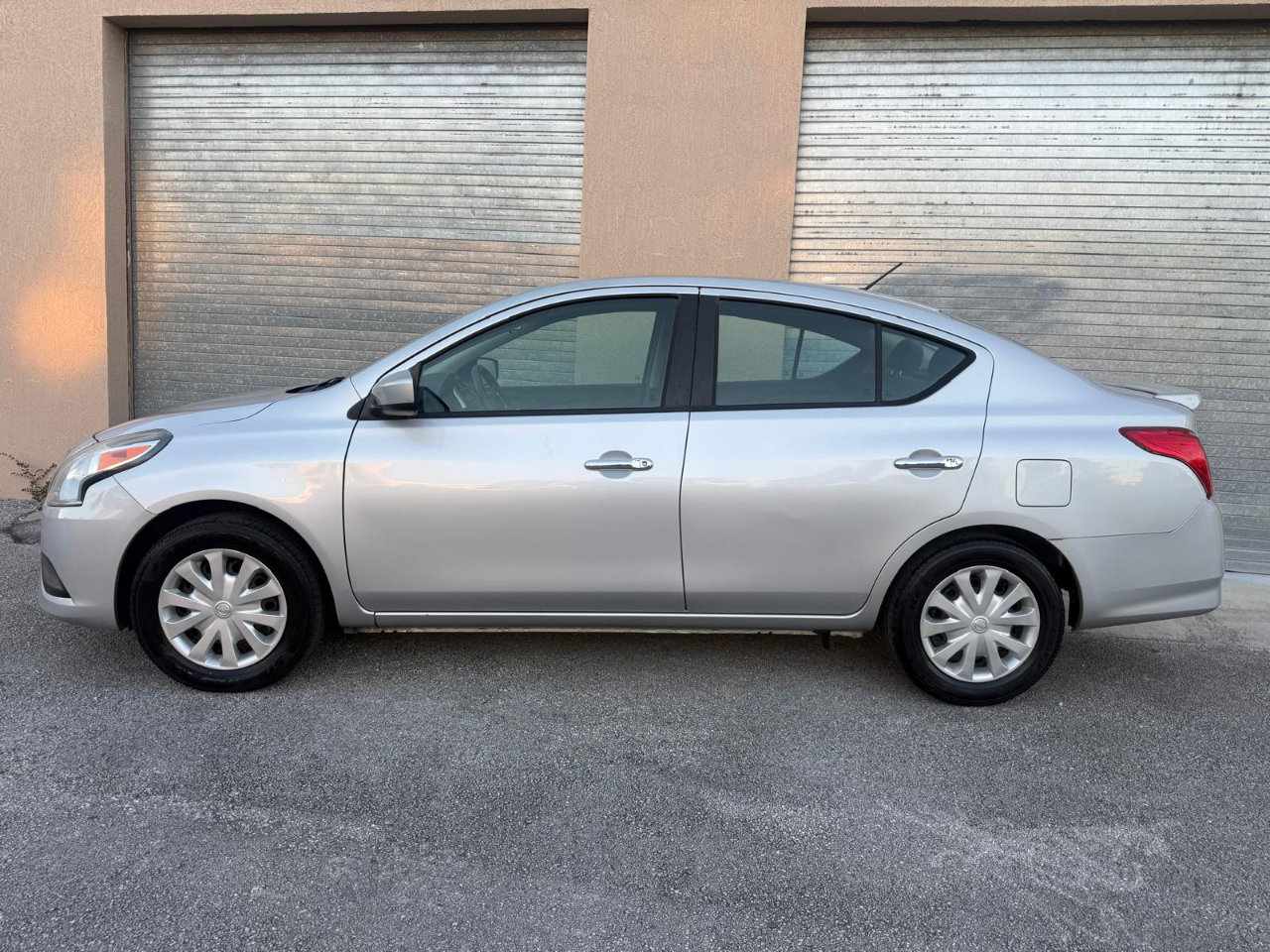 Used 2019 Nissan Versa SV image 12