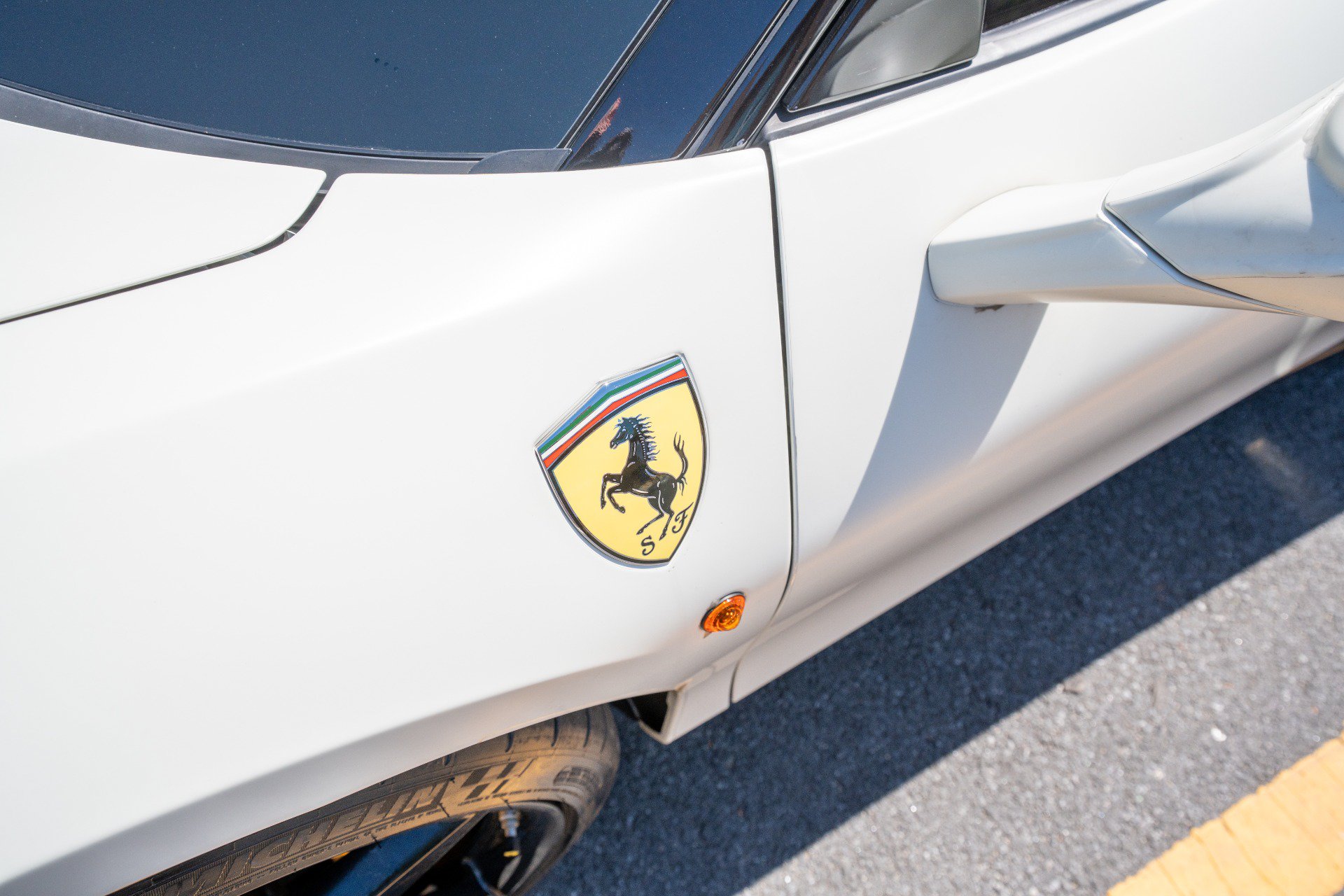 Used 2018 Ferrari 488 GTB RWD image 20