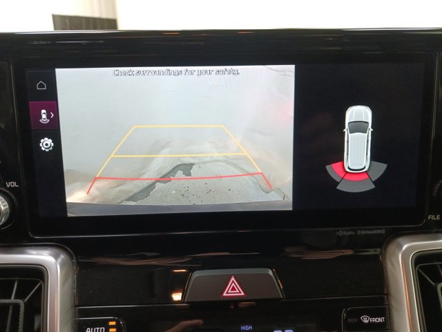 Used 2022 Kia Sorento S image 22