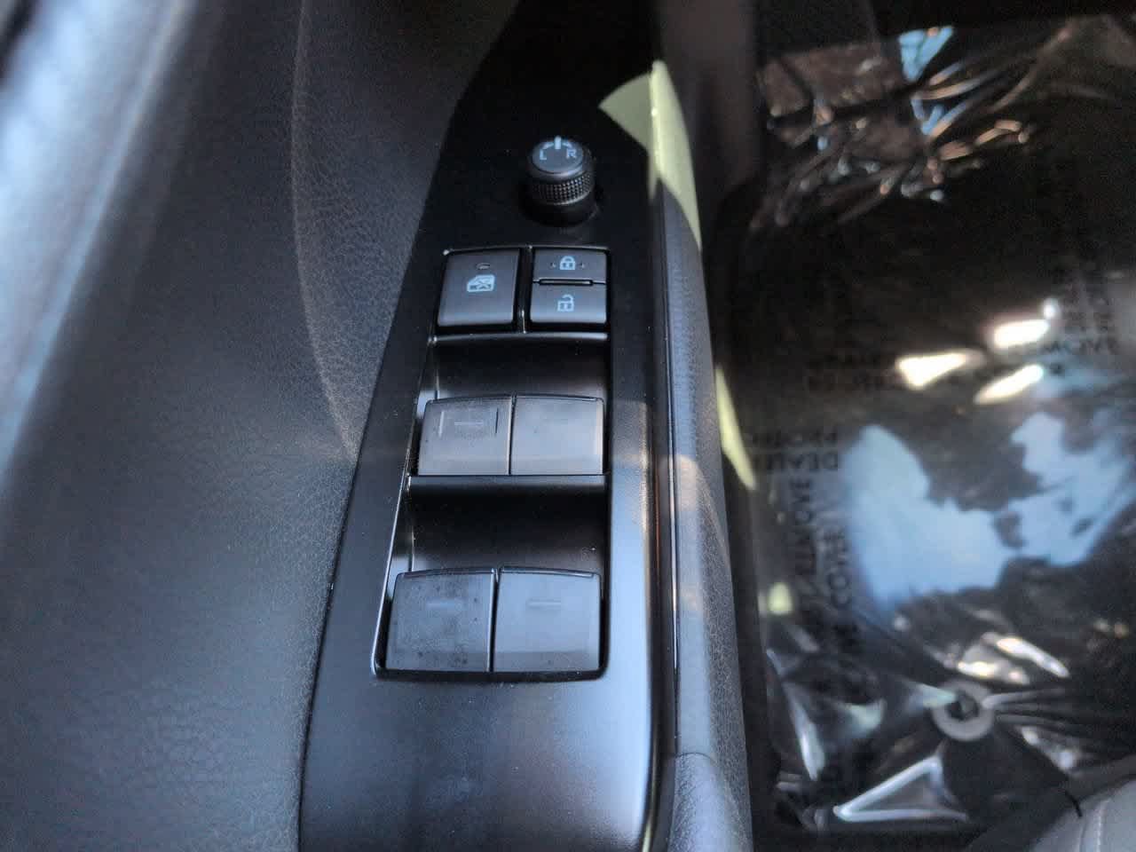 Certified 2026 Toyota Camry SE FWD image 21