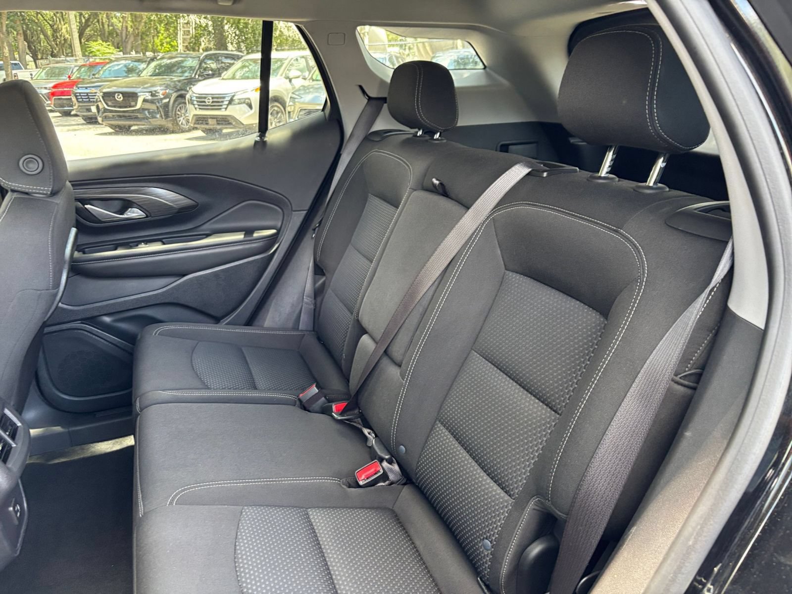 Used 2024 GMC Terrain SLE FWD image 37
