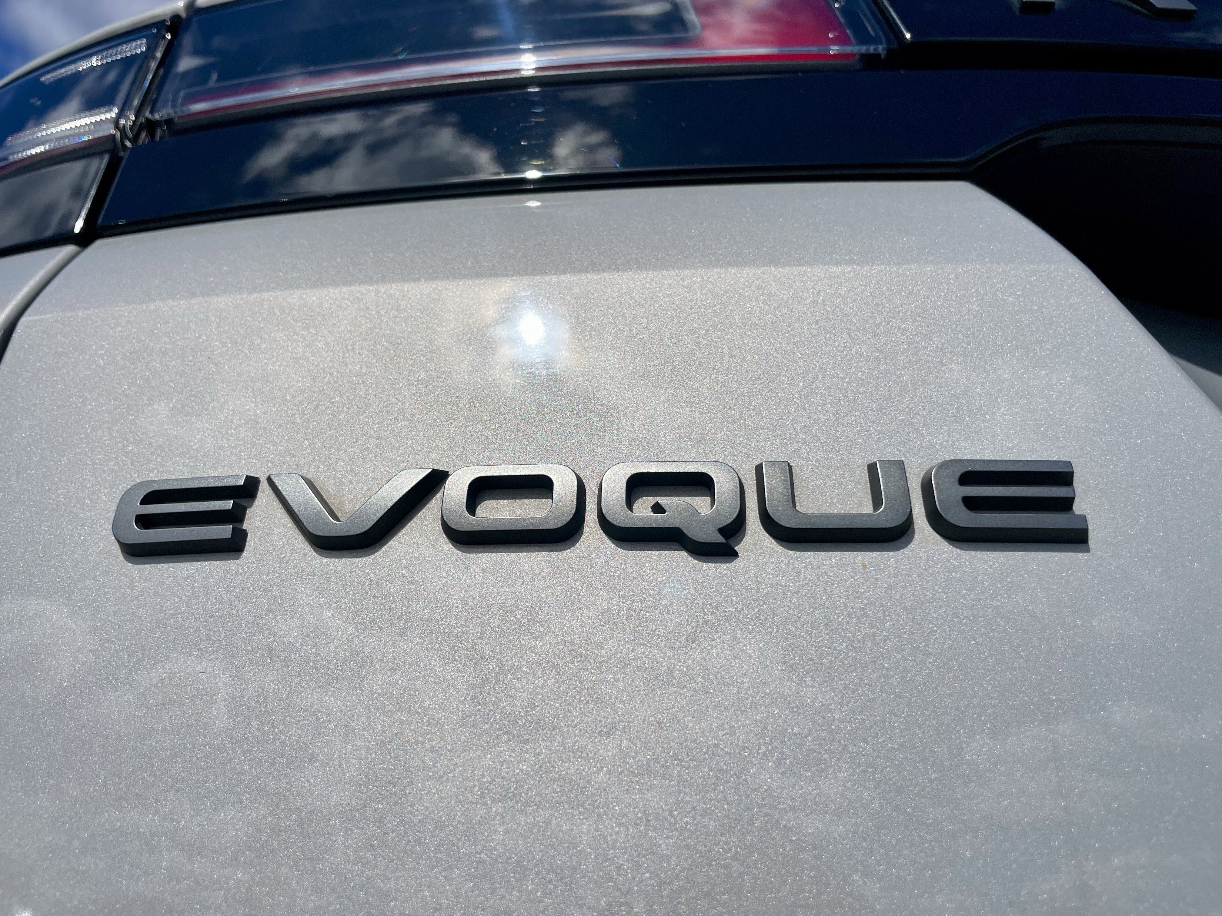 Certified 2024 Land Rover Range Rover Evoque S image 33