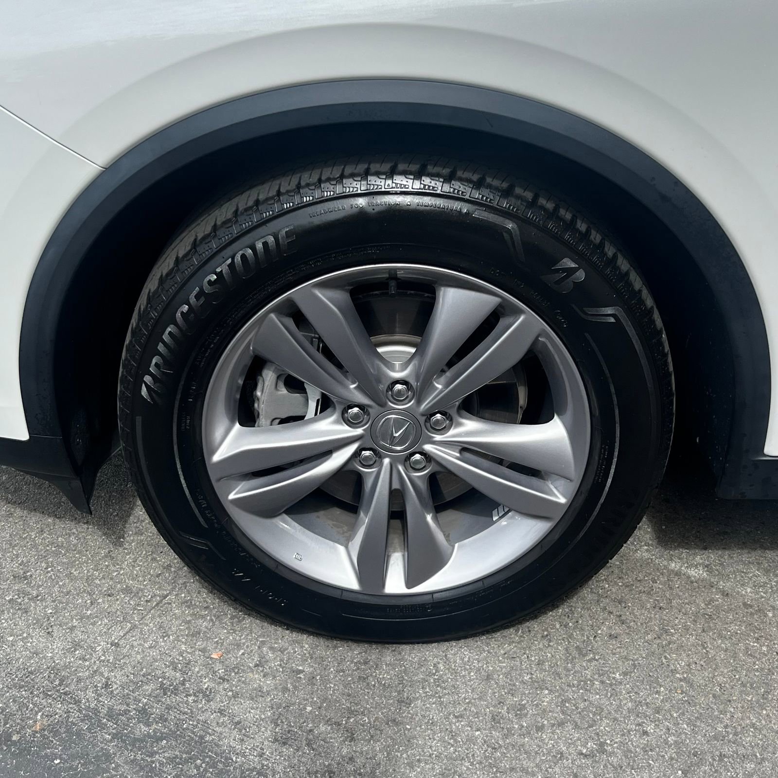 Used 2023 Acura MDX FWD image 10