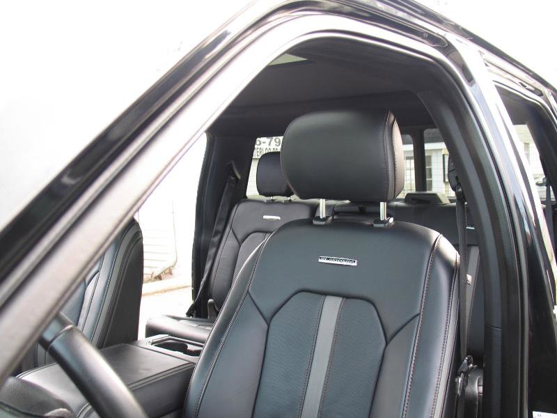 Used 2020 Ford F150 Platinum w/ Equipment Group 701A Luxury image 18