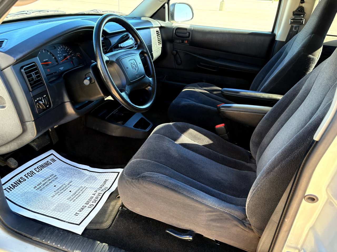 Used 2004 Dodge Dakota 2WD Club Cab w/ Tire & Handling Group image 39