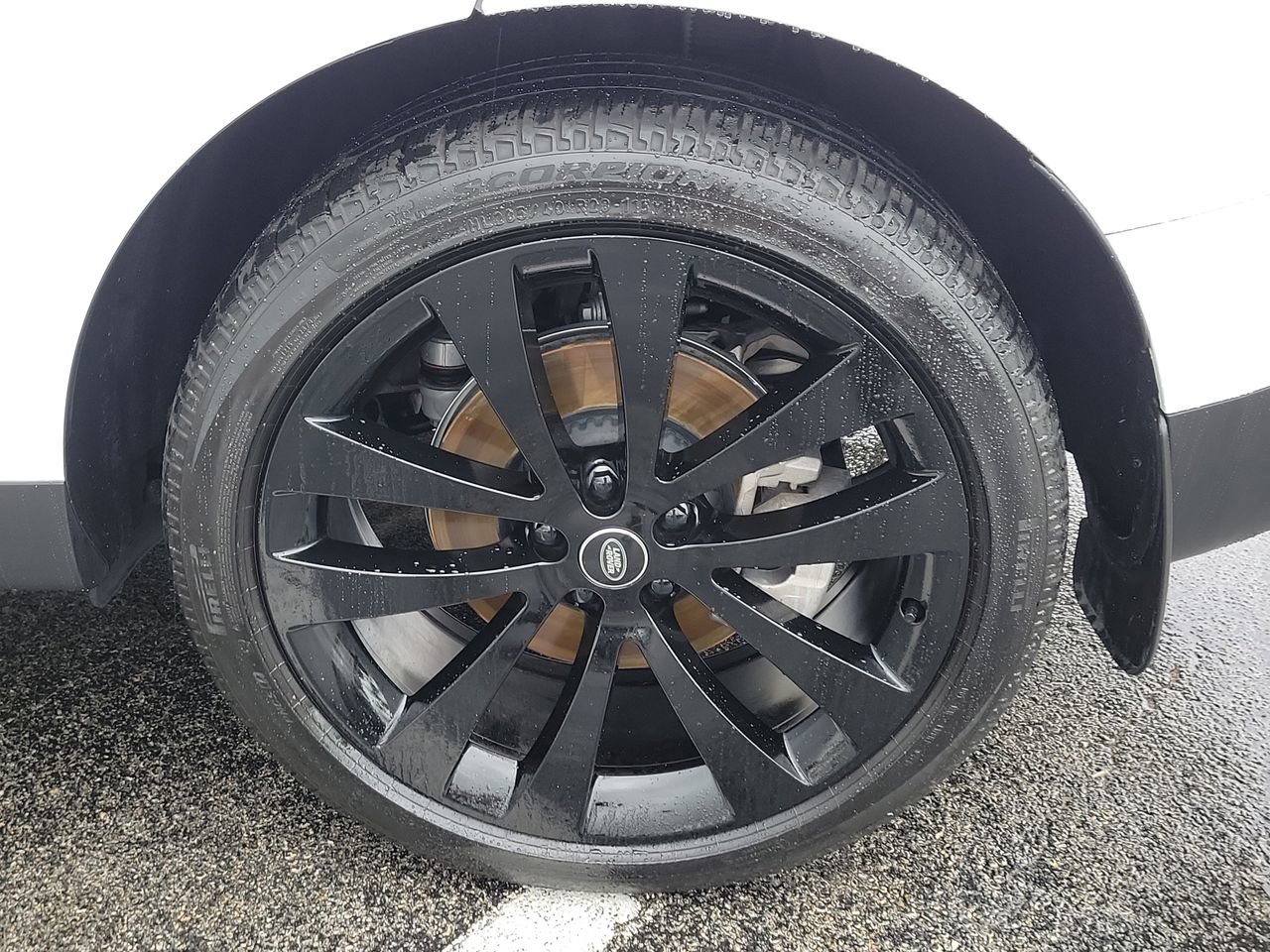 Used 2025 Land Rover Range Rover Sport SE image 10