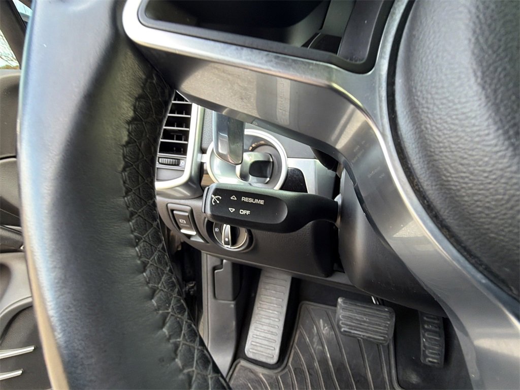 Used 2017 Porsche Cayenne Platinum Edition w/ Premium Package (PJV) image 47