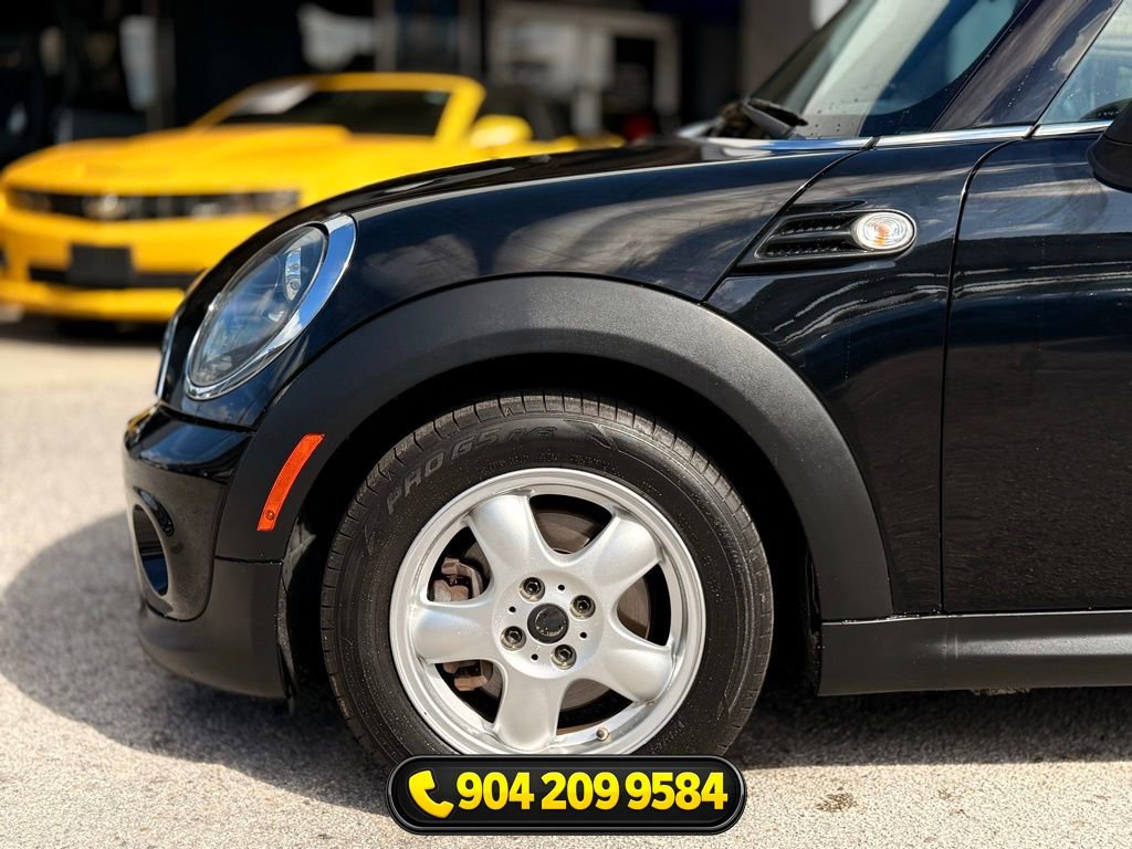 Used 2011 MINI Cooper Hardtop FWD image 12