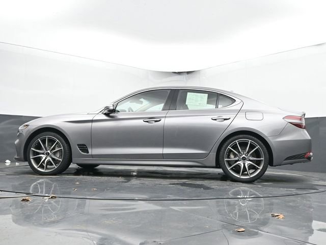 Used 2025 Genesis G70 2.5T image 46
