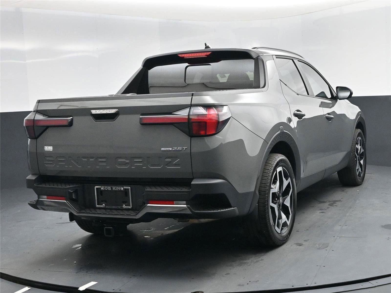 Used 2023 Hyundai Santa Cruz Limited image 10