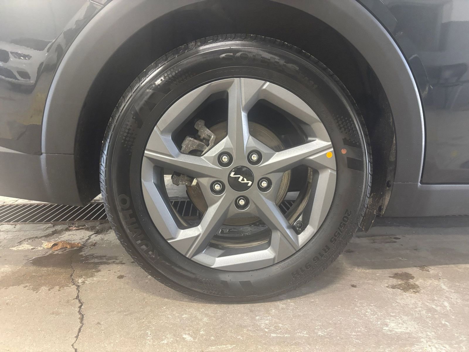 Used 2025 Kia K4 LXS image 30