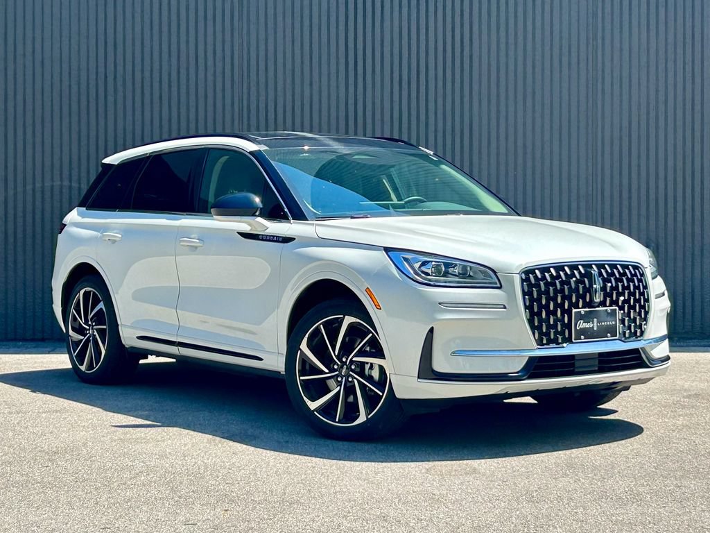 New 2025 Lincoln Corsair Grand Touring AWD/4WD image 8