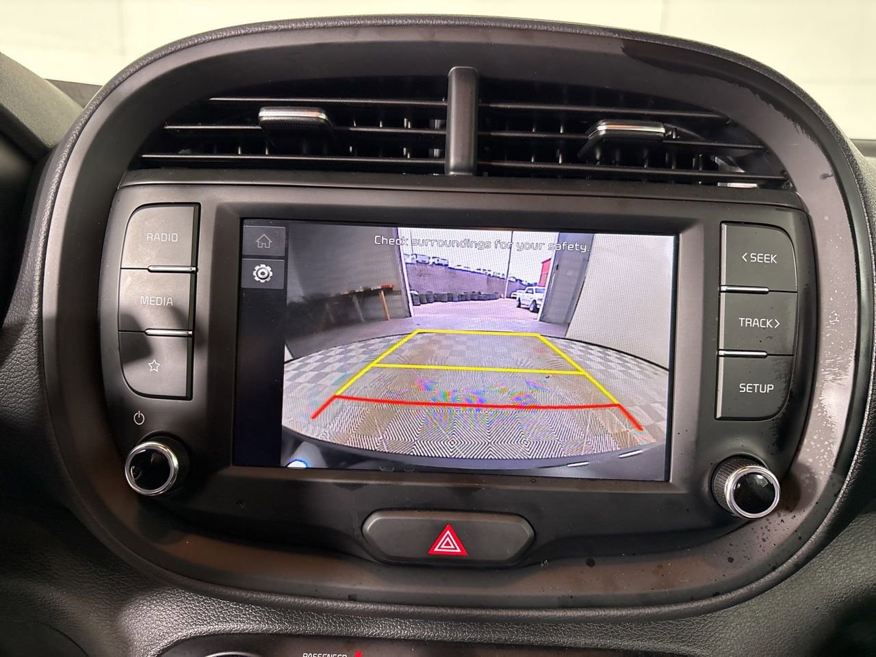 Used 2025 Kia Soul LX image 15