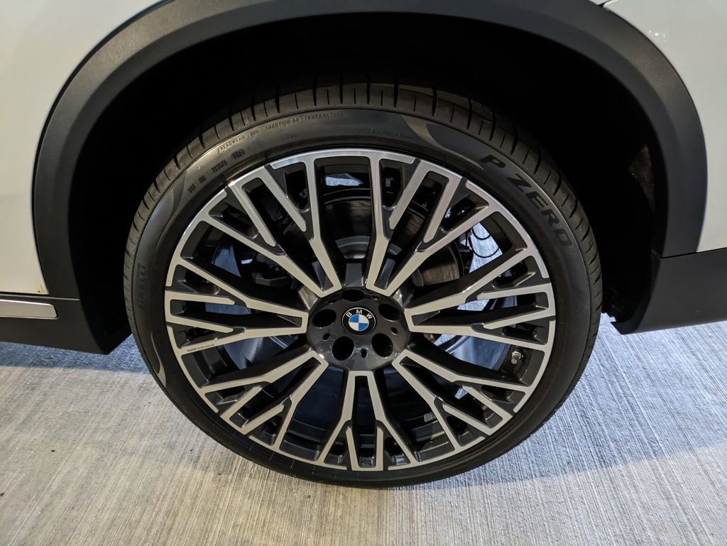 New 2026 BMW X5 sDrive40i w/ Premium Package RWD image 6