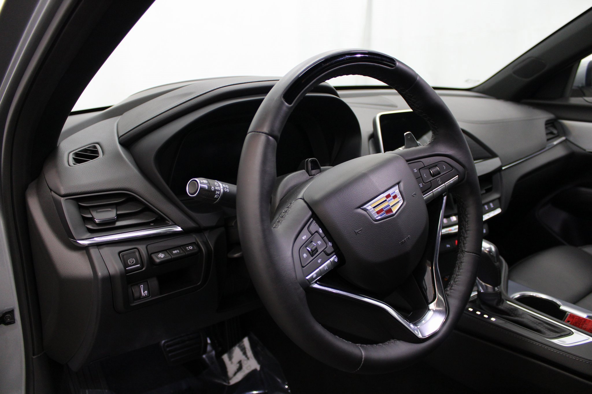 Used 2024 Cadillac CT4 Premium Luxury w/ Super Cruise 2 Package image 13