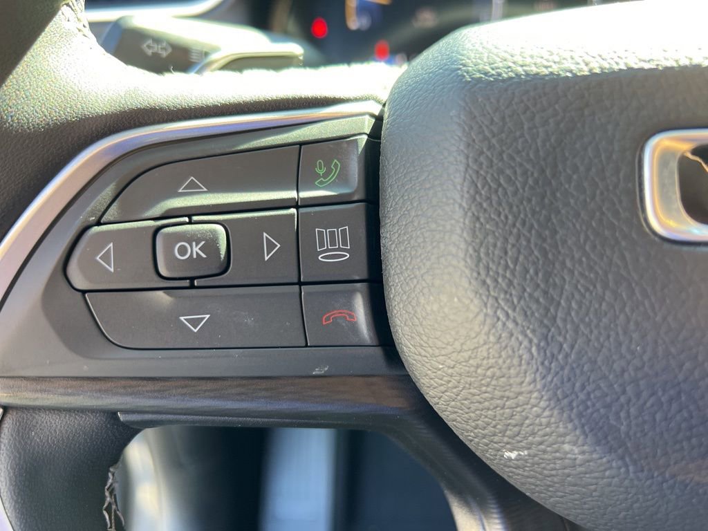 Certified 2024 Jeep Grand Cherokee Altitude image 14