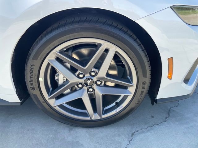 New 2025 Ford Mustang GT Premium w/ California Special Package RWD image 31