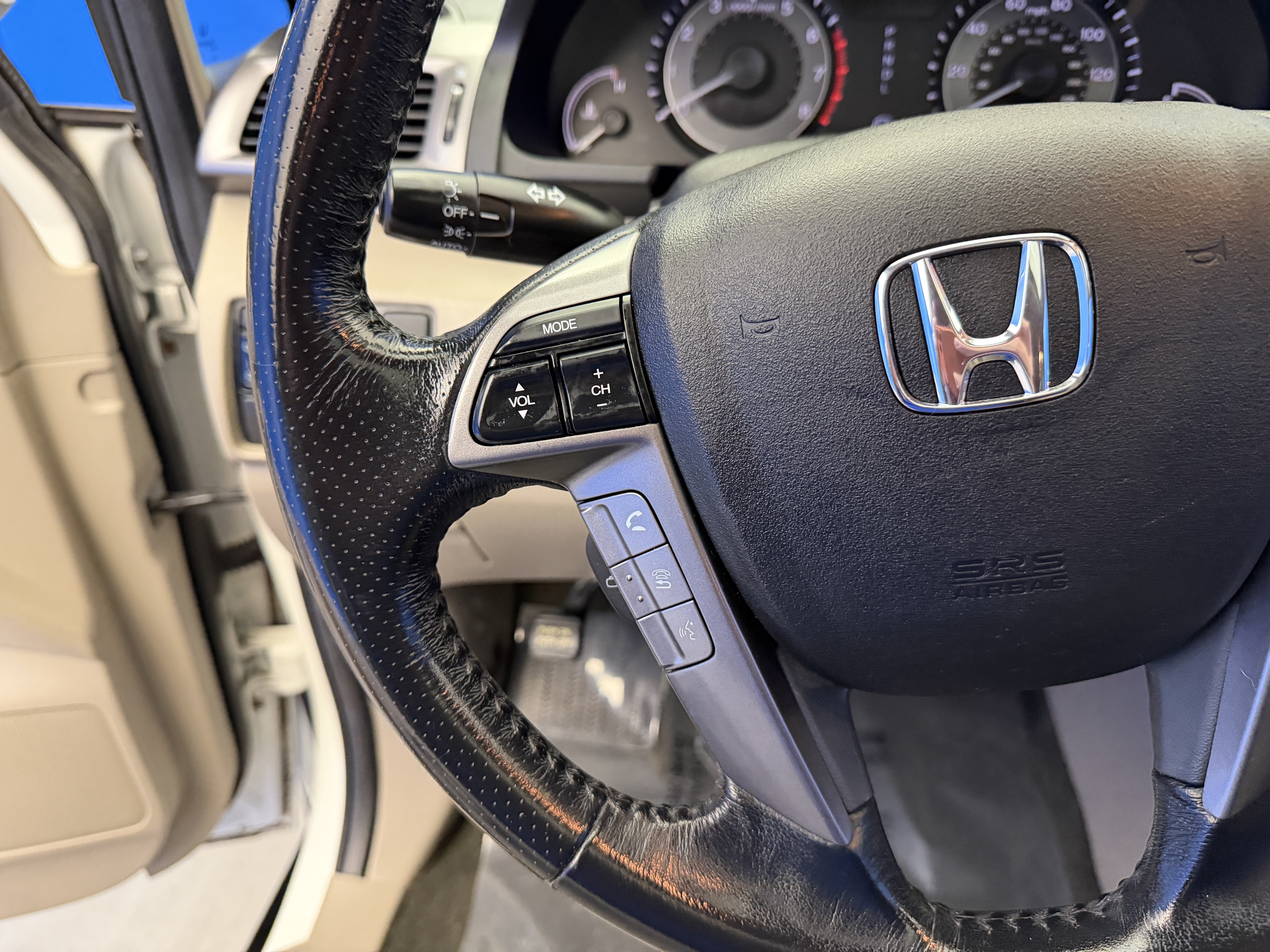 Used 2014 Honda Odyssey EX-L image 16