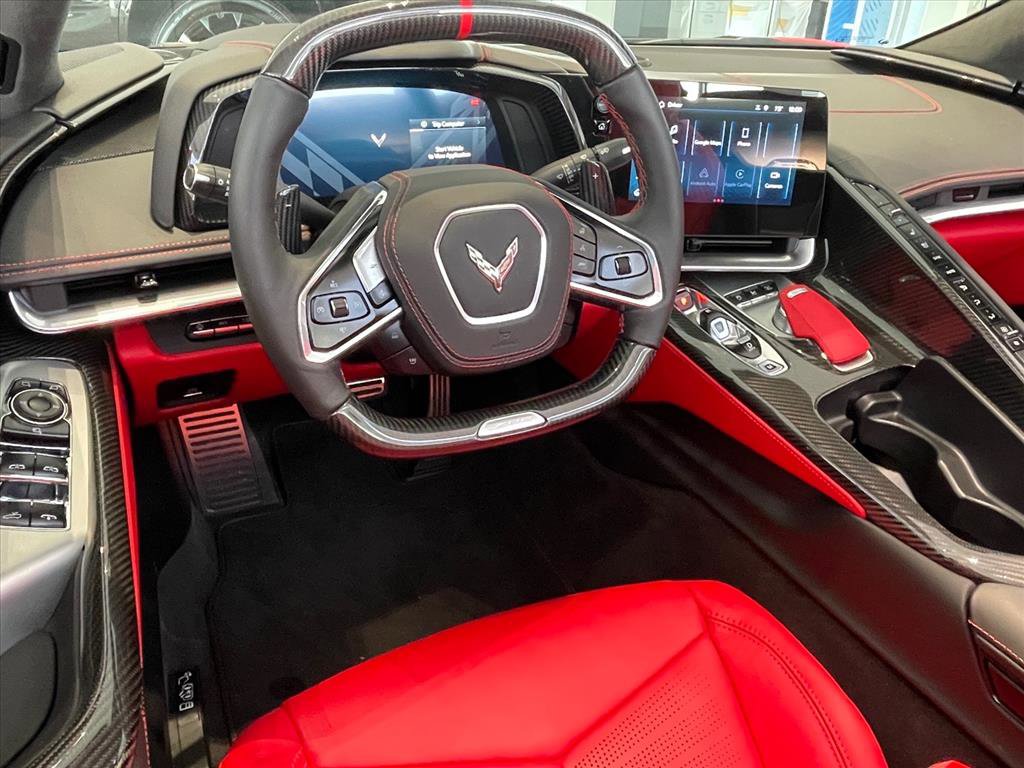 Used 2025 Chevrolet Corvette Z06 image 9