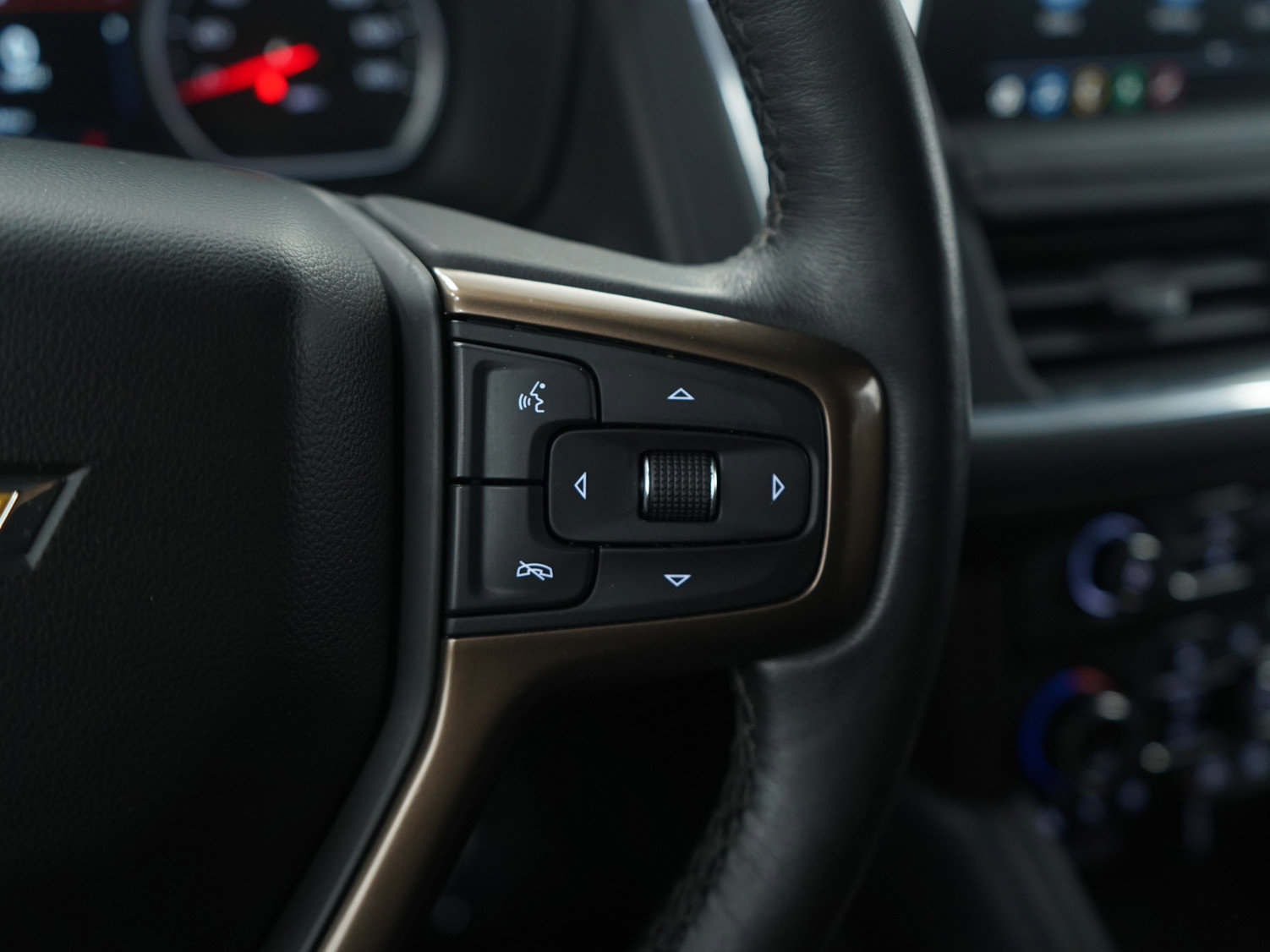 Used 2021 Chevrolet Suburban High Country image 23