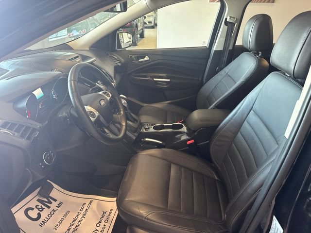 Used 2016 Ford Escape Titanium AWD/4WD image 5