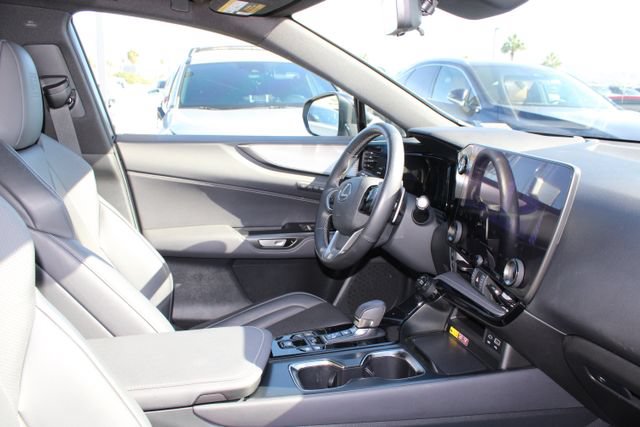 Certified 2025 Lexus NX 450h+ F Sport w/ Towing Package (2000 Lbs) AWD/4WD image 5